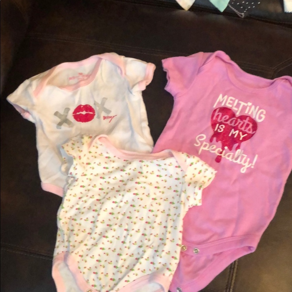 Infant onsies